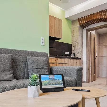Apartmenthaus Schlag * Naumburg (Saale)