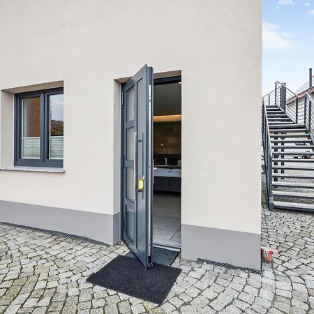 Apartmenthaus Schlag * Naumburg (Saale)