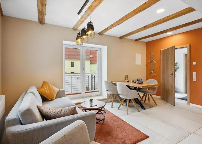 Apartmenthaus Schlag * Naumburg (Saale)