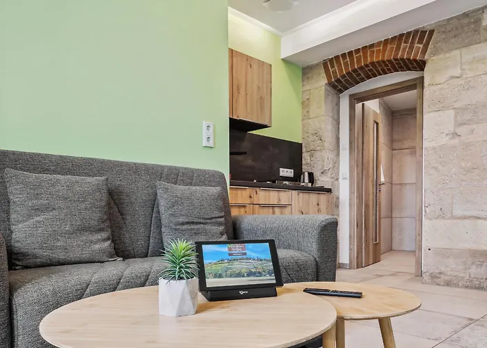 Apartmenthaus Schlag * Naumburg (Saale)